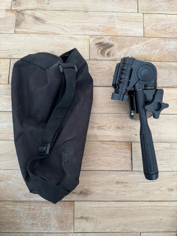 3-Axis Handheld Camera Gimbal Stabilizer with Carrying Case - Professional Video