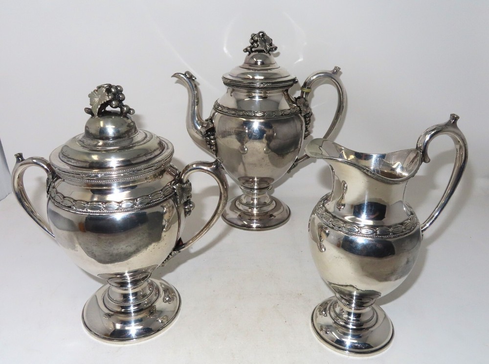Beautiful Grape & Leaf Reed & Barton Silver Plated 3 piece Tea Set marked 1950