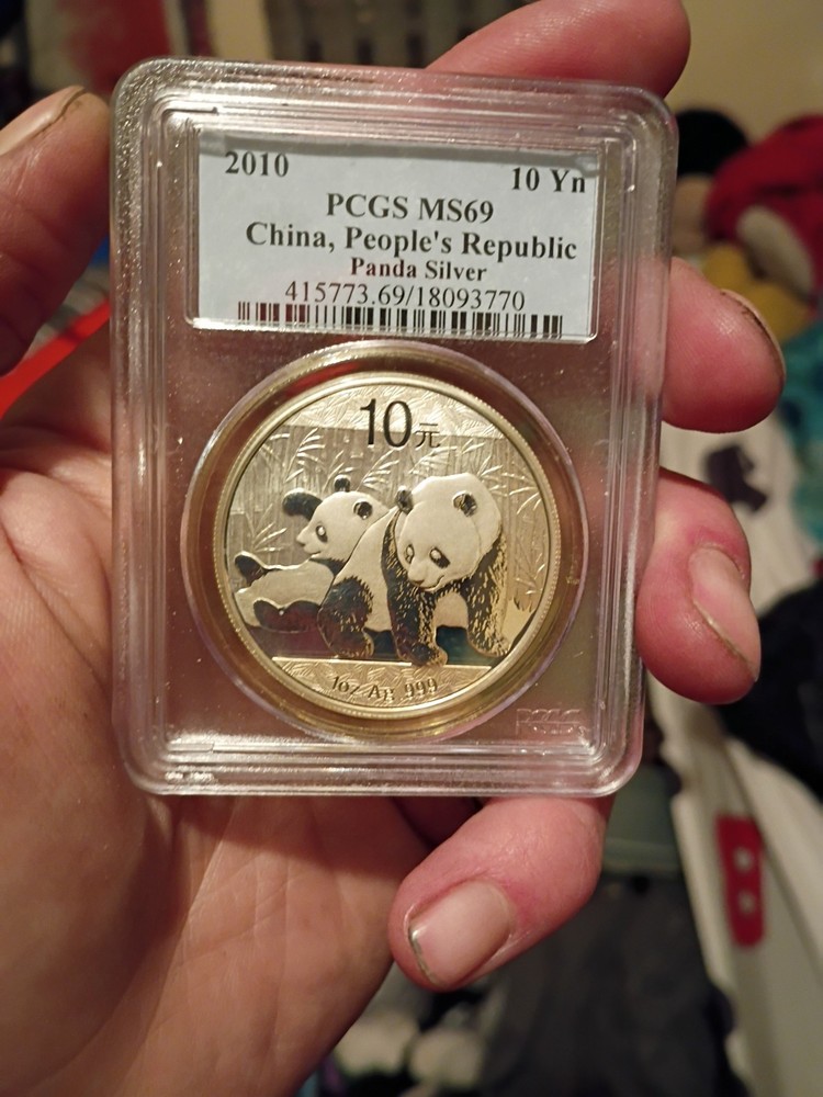 2010 10 YN