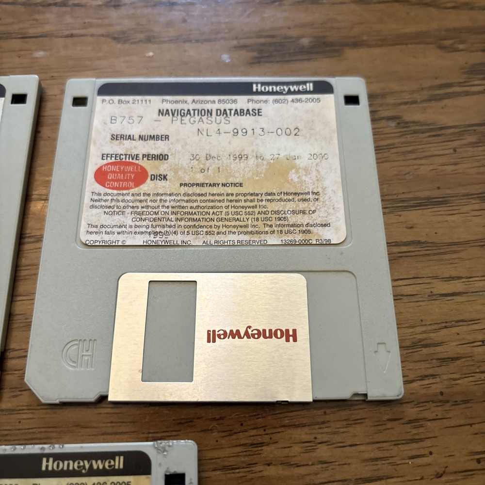 THREE BOEING 757 Honeywell Navigation Database Software FLOPPY DISKS 1999 EX FS