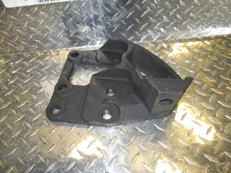 International Engine Mount 3606384C2 (548-10903)