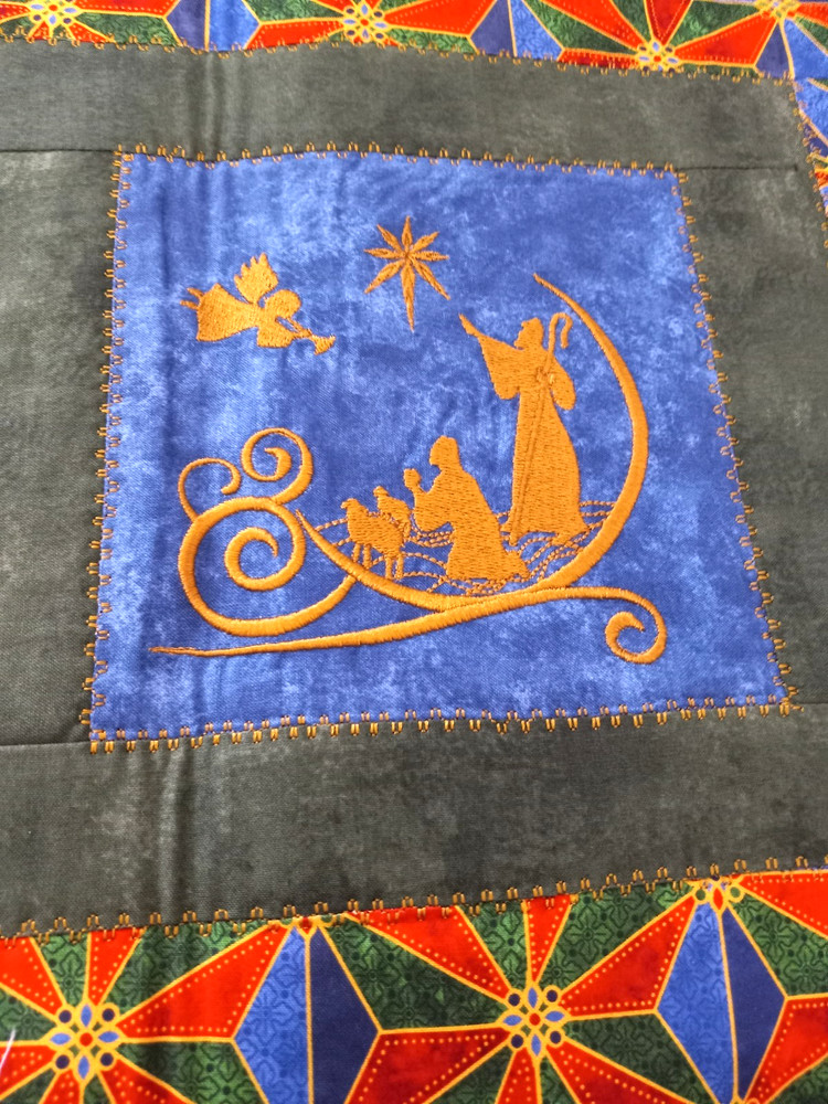 Tablerunner Handmade Quilted Christmas Nativity