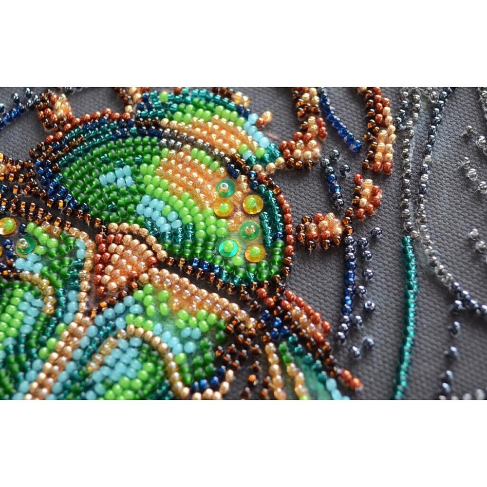 Bead Embroidery Kit Emerald beetle Bead needlepoint Beadwork DIY Abris Art