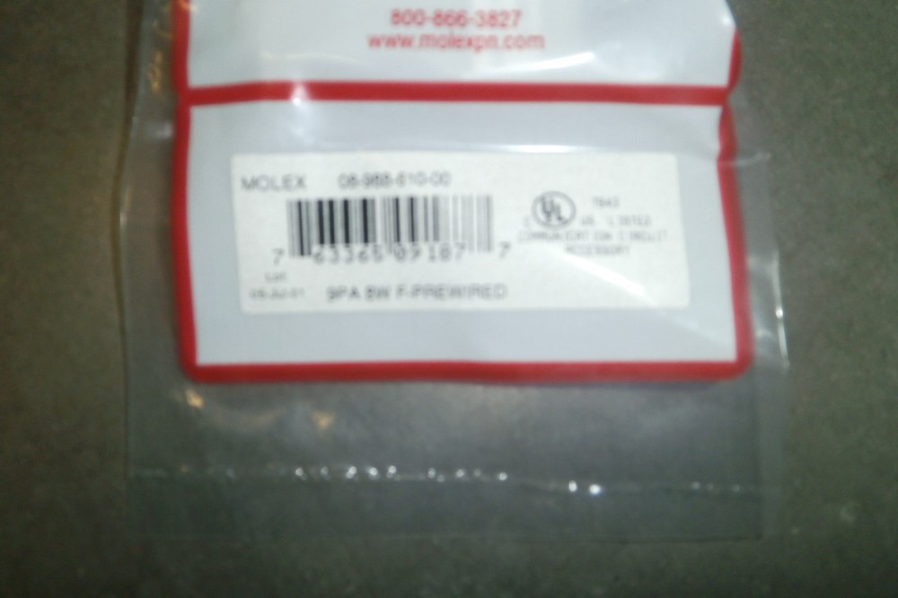 Molex 08-988-610-00 DB9/RJ11 Adapters