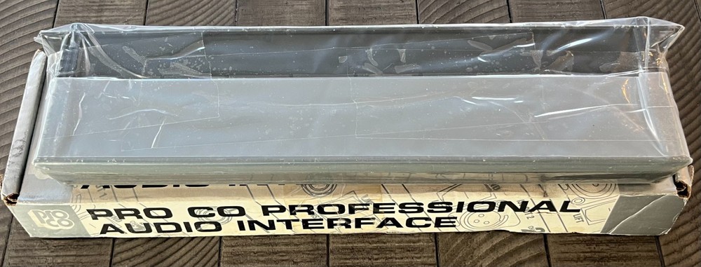 ProCo IT4A never unwrapped - NEW OPEN BOX