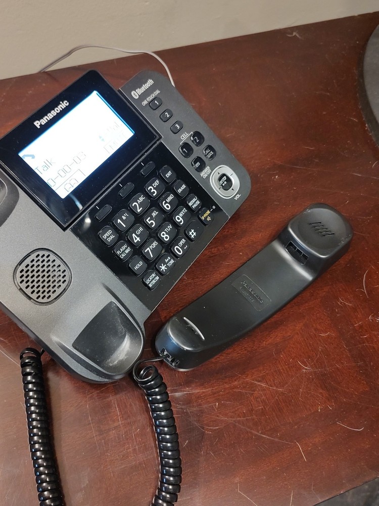 Panasonic Model KX-TGF380 Link2Cell Bluetooth Corded Phone
