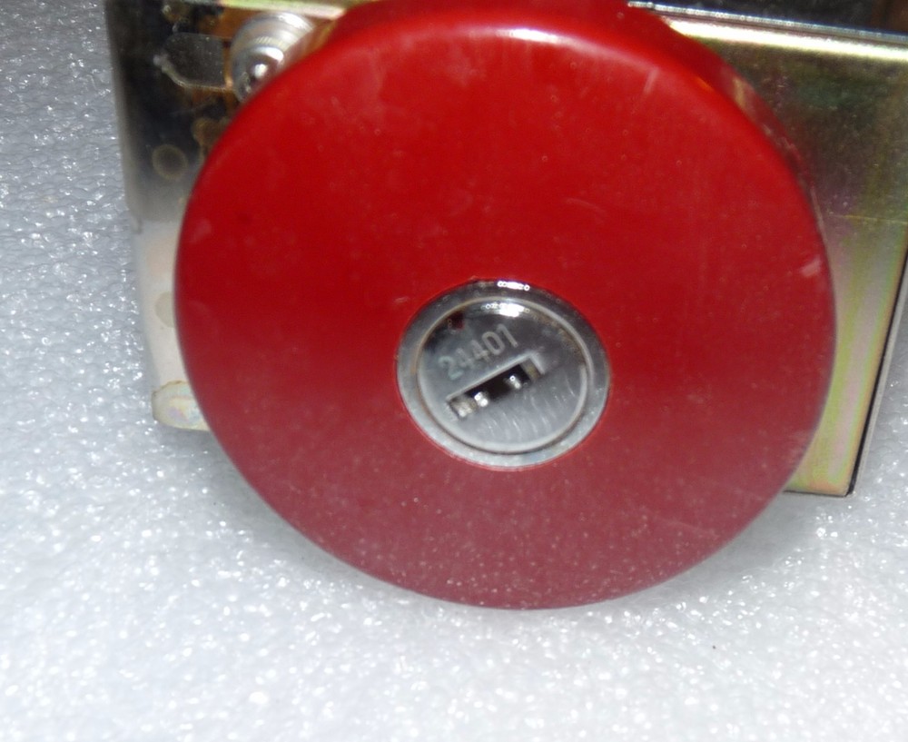 NEW DAINIPPON SCREEN BOX MOTOR WITHOUT KEY DUAL INTERFACE