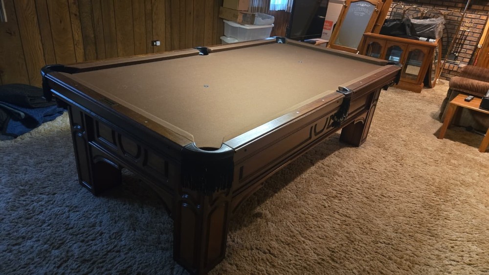 Delmar Golden West Billiard 8ft oversized pool table