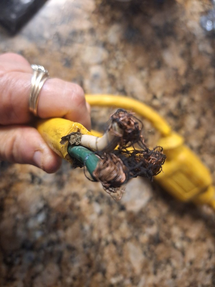 220 Extension Cord Splitter