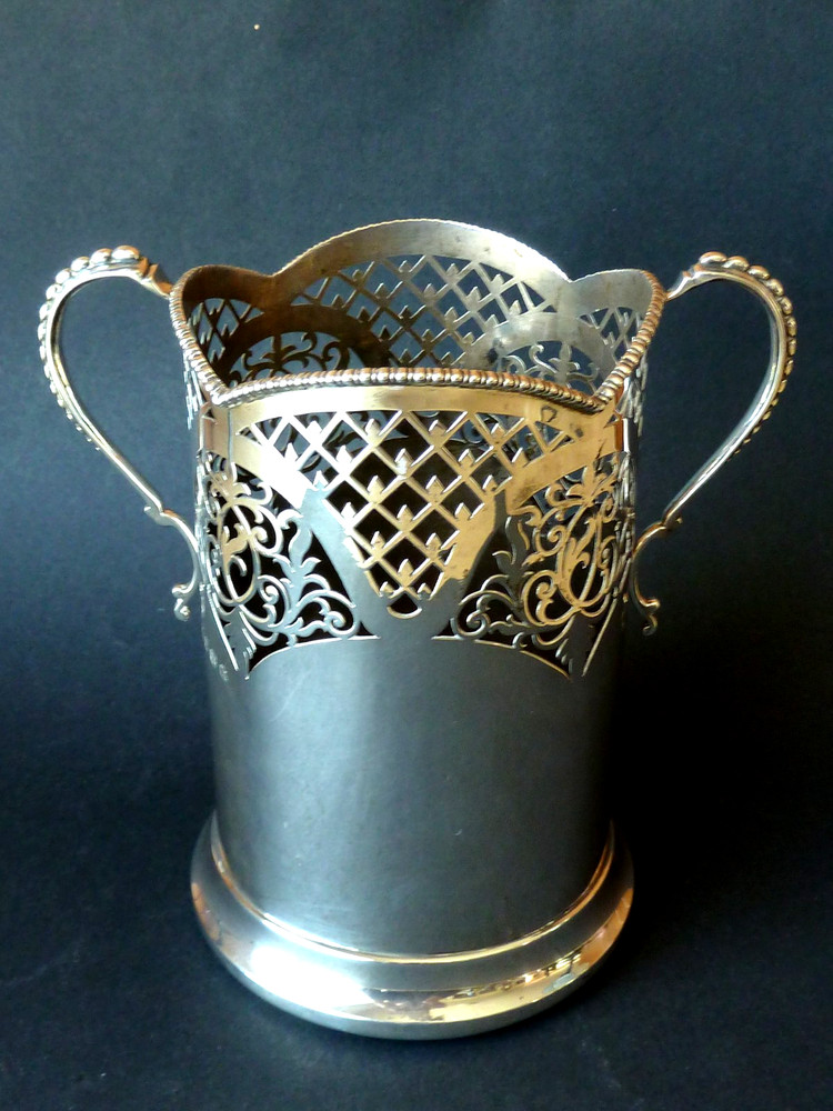 Solid Silver Magnum Wine Bottle Holder Coaster Stand Hallmarked 1925