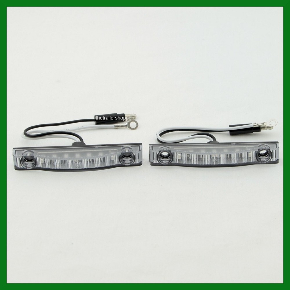 Maxxima Thin Line Marker Clearance light 7 LED Amber Clear Lens 5/8 X 4 Set of 2