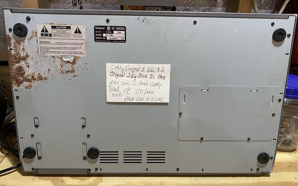 Roland VS-1680/880 Digital Studio Workstation Multitrack Recorder