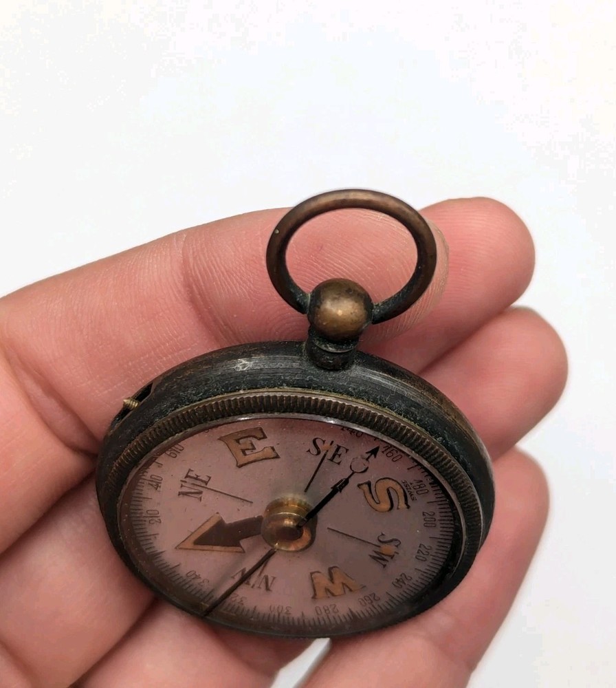 Vintage Pocket Compass Floating Dial Brass Case *Read*