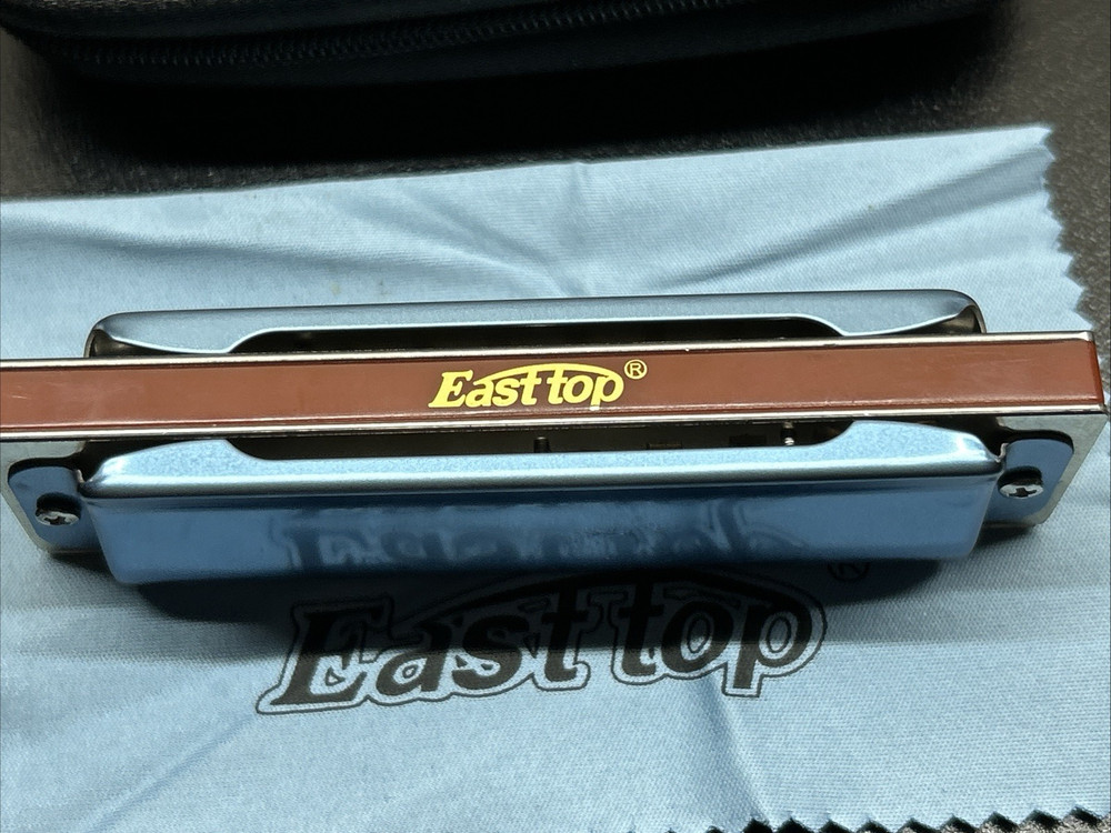EASTTOP T008K 10 Hole Harmonica Diatonic Blues Professional Harmonica w/ Case