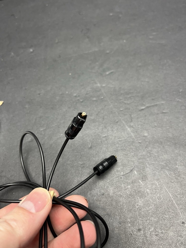 Avantree BTTC-500 Oasis Basic Bluetooth Transmitter & Receiver Dual Link