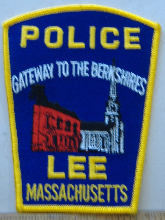 LEE  POLICE  MASSACHUSETTS FABRIC PATCH