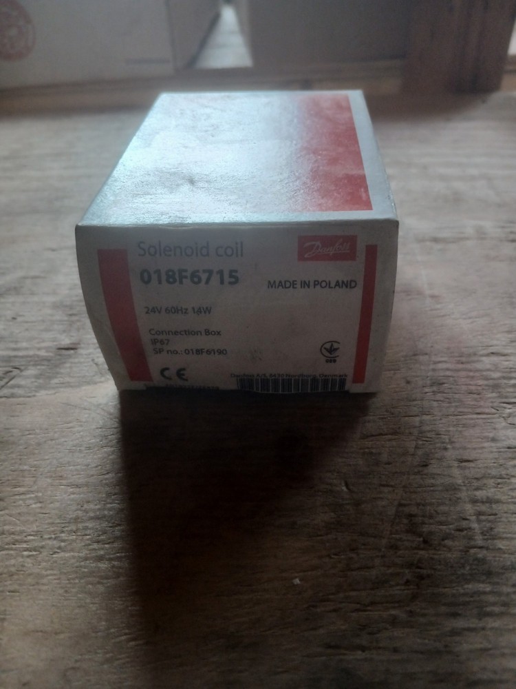 New Danfoss 018F6715 Coil