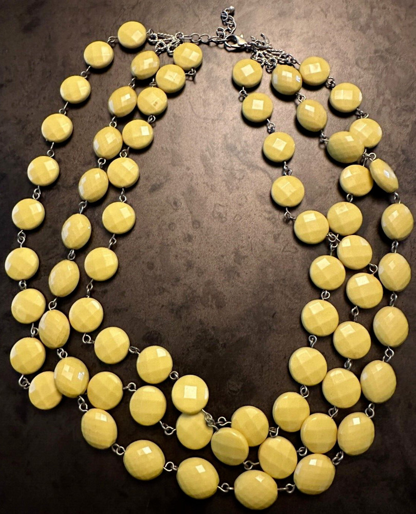 VINTAGE YELLOW DISC MULTI STRAND SILVER TONE HARDWARE 20” NECKLACE