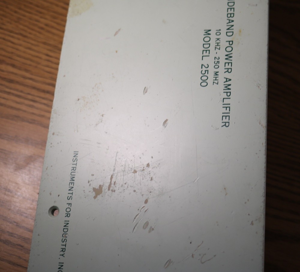 ifi Instruments for Industry Faceplate Power Amplifier Model 2500 Front Panel