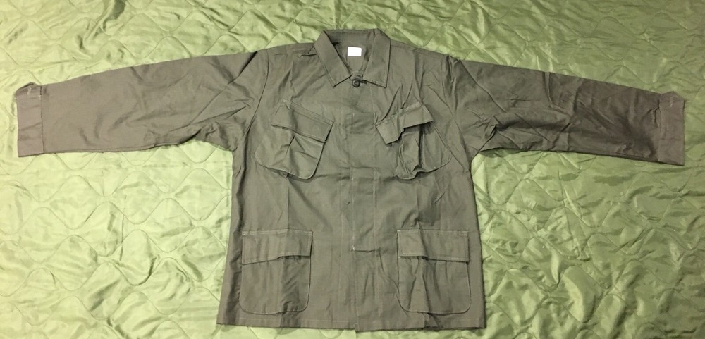 ( Medium) Vietnam OD Tropical Combat Uniform Set (Reproduction)