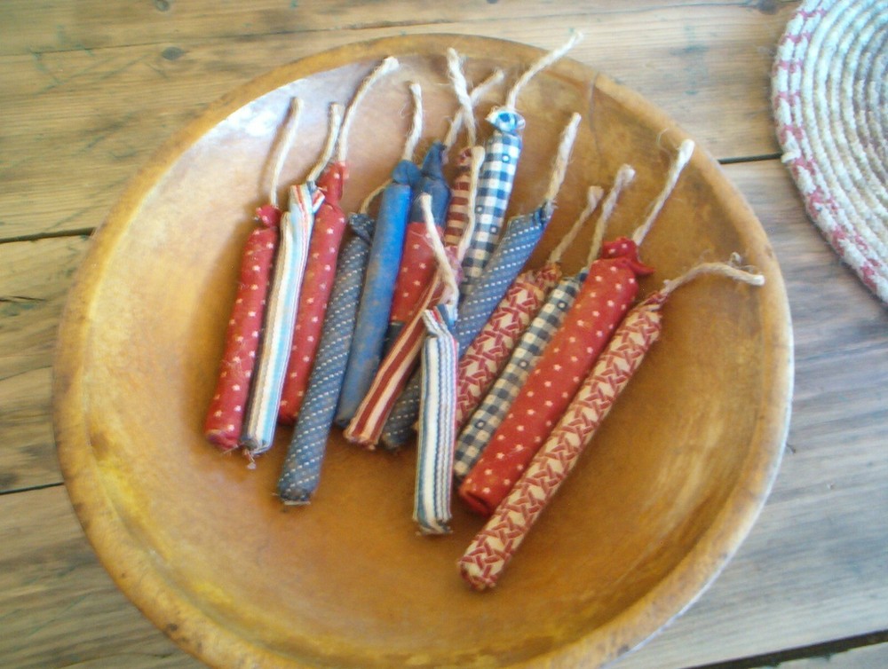 Primitive Firecrackers bowl fillers