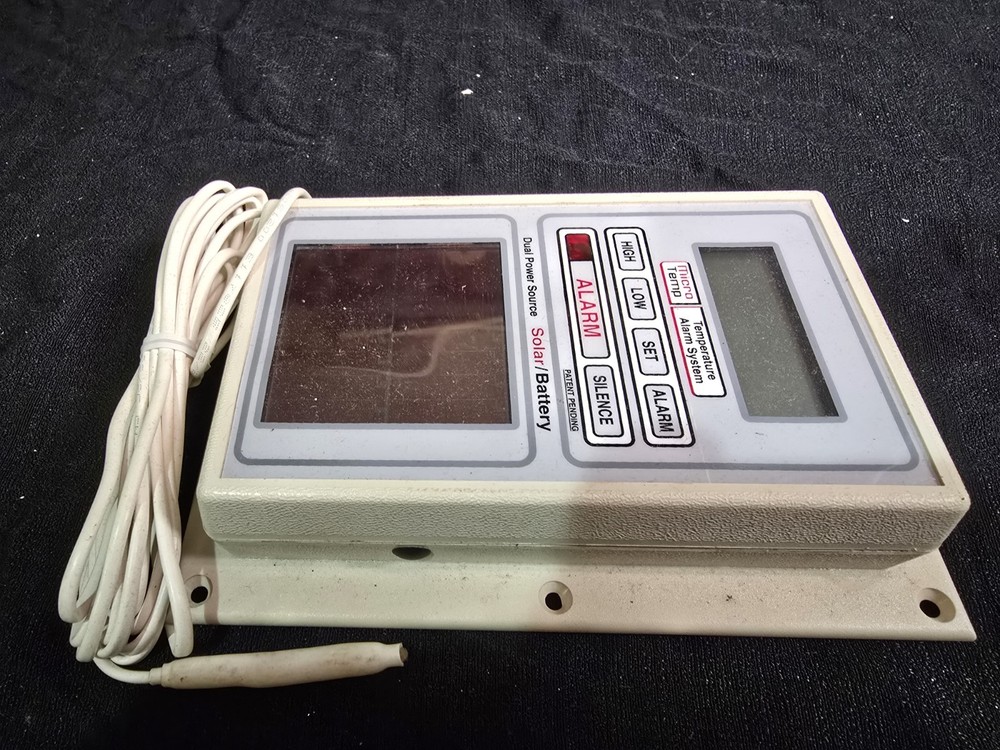 MICROTEMP ELECTRONICS ST-1 Solar Temp Alarm System (NOS)