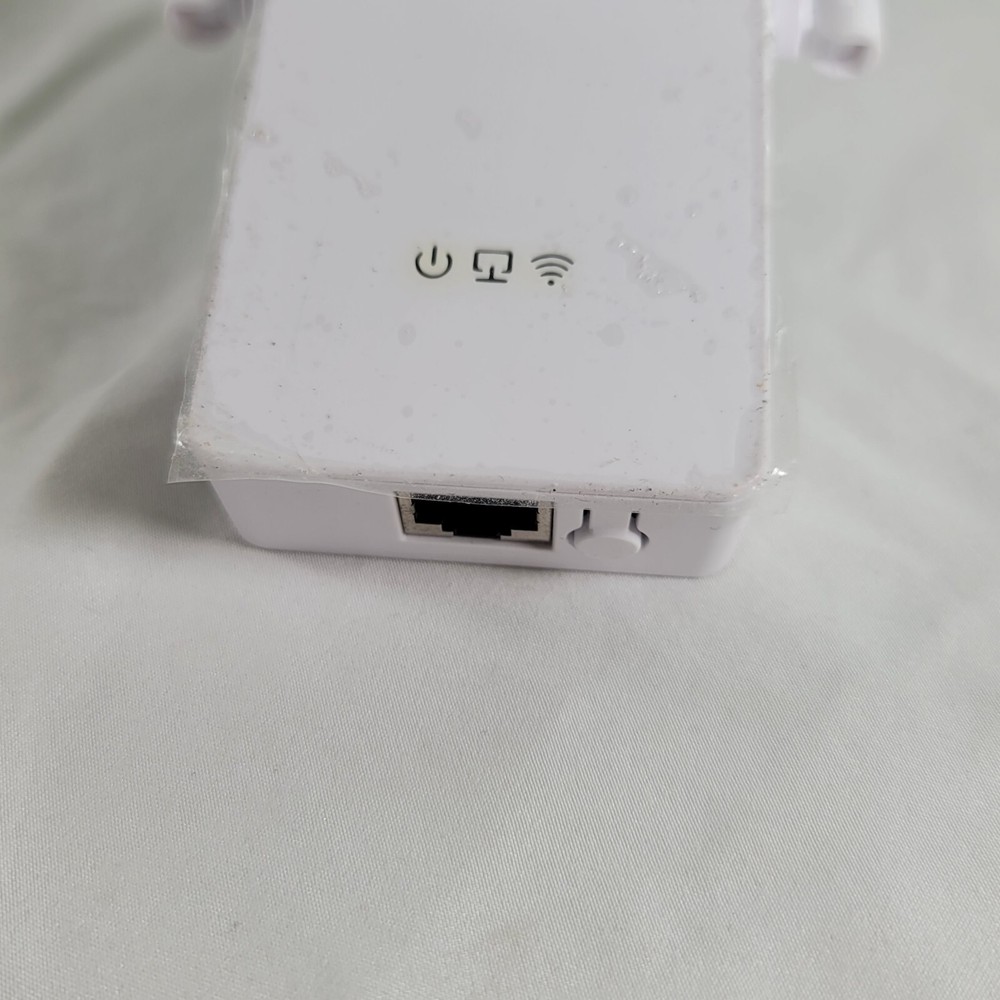 AERVY CF-WR302S 300Mbps WiFi Range Extender - Working