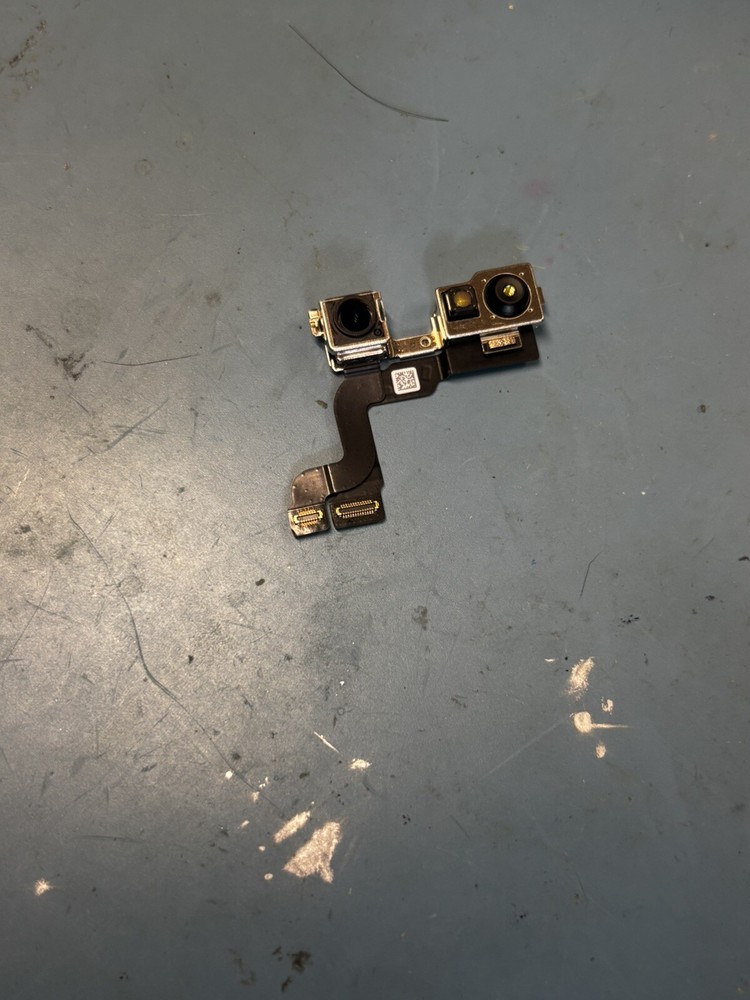Genuine Apple iPhone 14 Front Camera Replacement Original