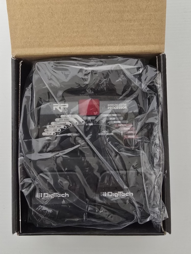 Digitech RP55 Multi-Effects Pedal - with Power Supply