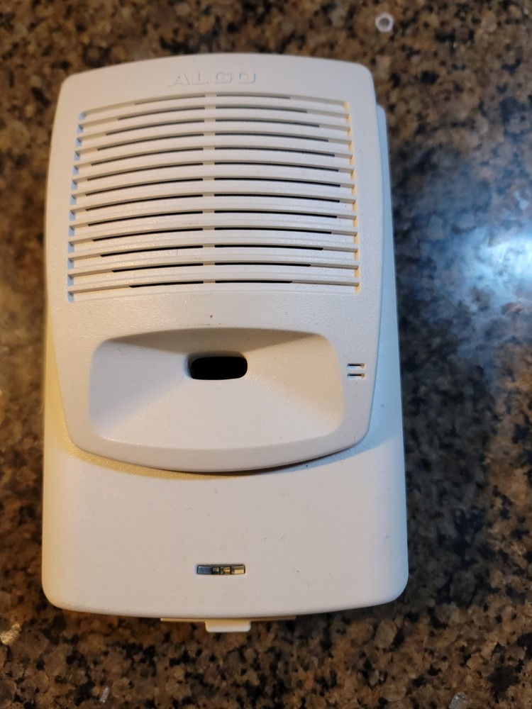 ALGO 8180 SIP Audio Alerter – USED – Pulled From Working System – With Bracket