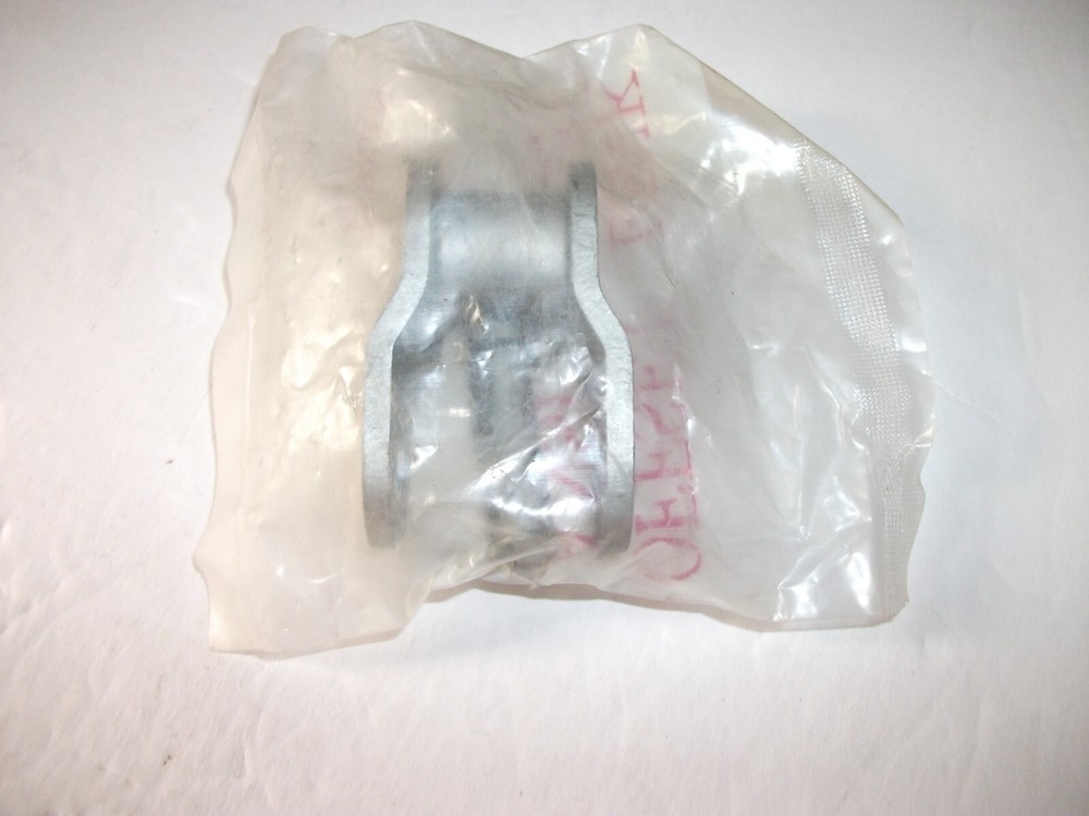 New in Package ANSI 100-1 Offset Link