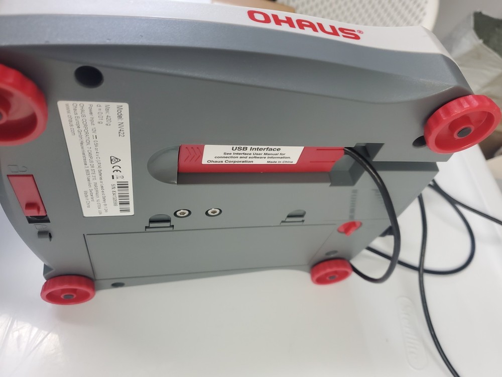 Ohaus Navigator Scale Model NV422 with USB interface TESTED working great.