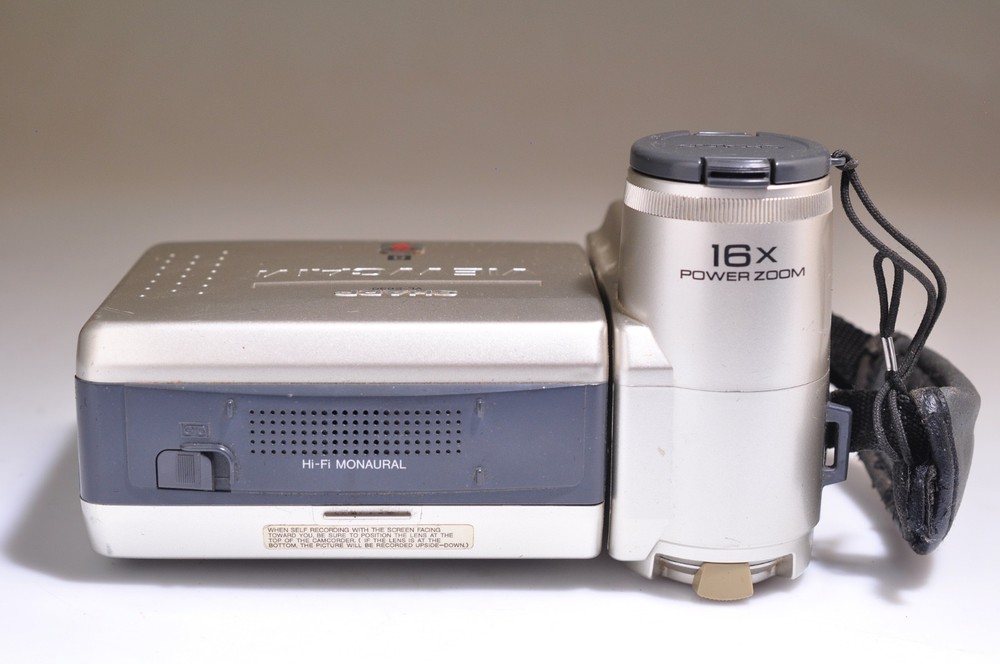 Sharp Viewcam 8ml -VL-E630 Viewcam UNTESTED-FOR PARTS OR REPAIR