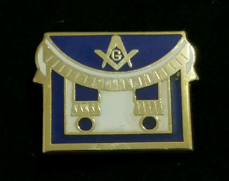 New Freemason Apron Lapel Pin