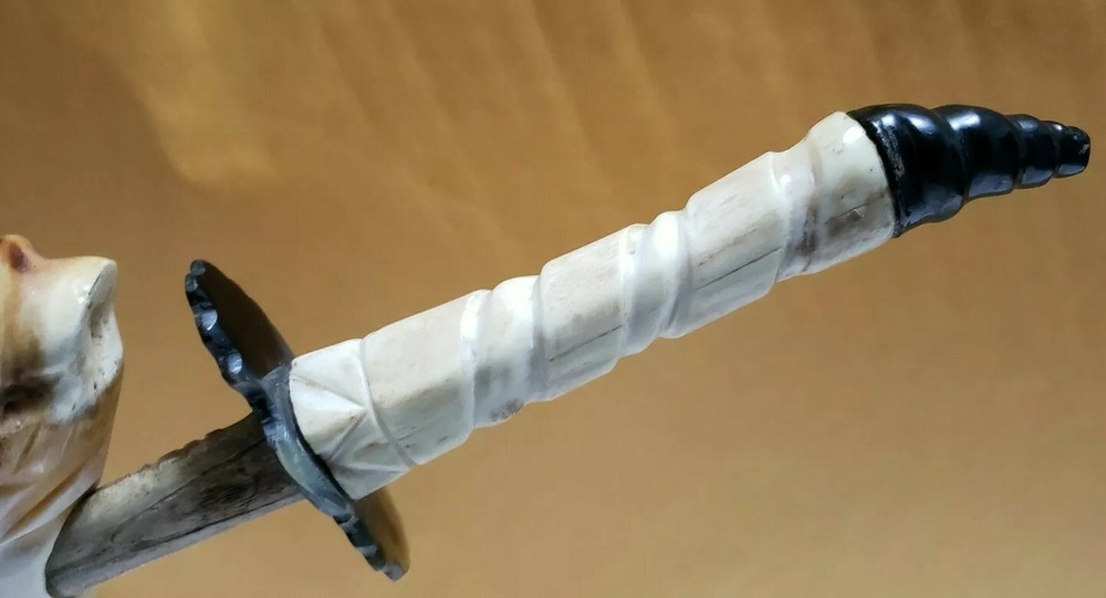 P. Coto Bone Dagger Statue/Figure Decorative Piece (Pre-Owned)