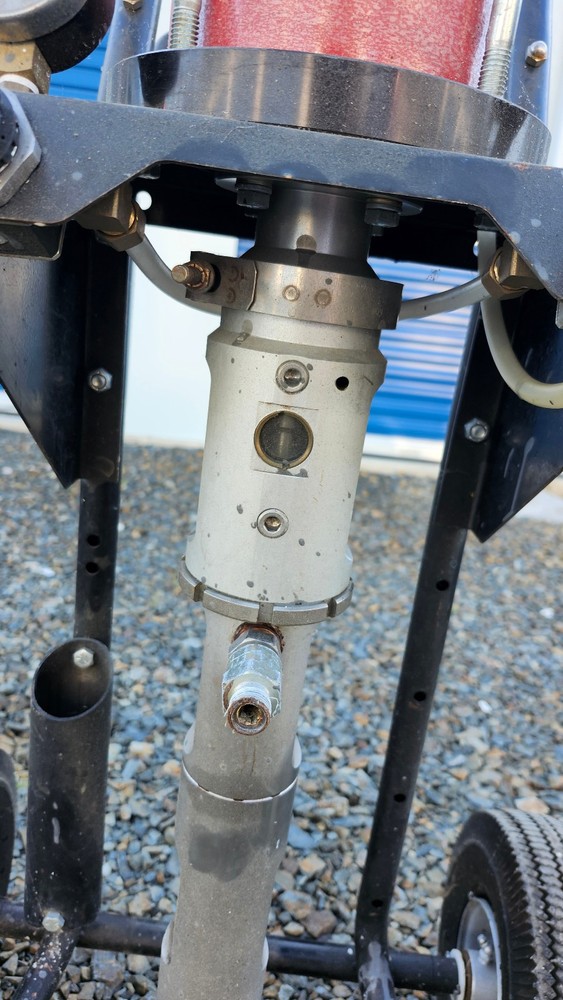 CAT CA Technologies C20 Piston Pump model 70-1500 USED