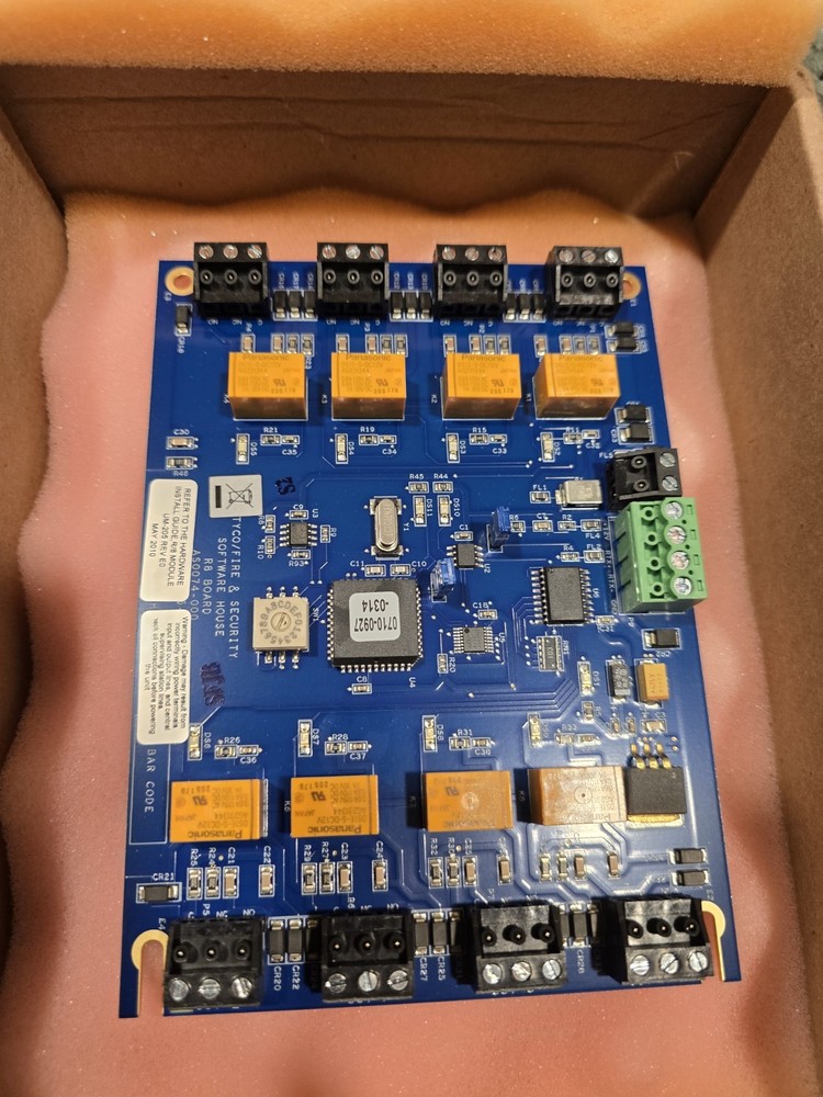 SOFTWARE HOUSE AS0074-000 R8 Module Output Module