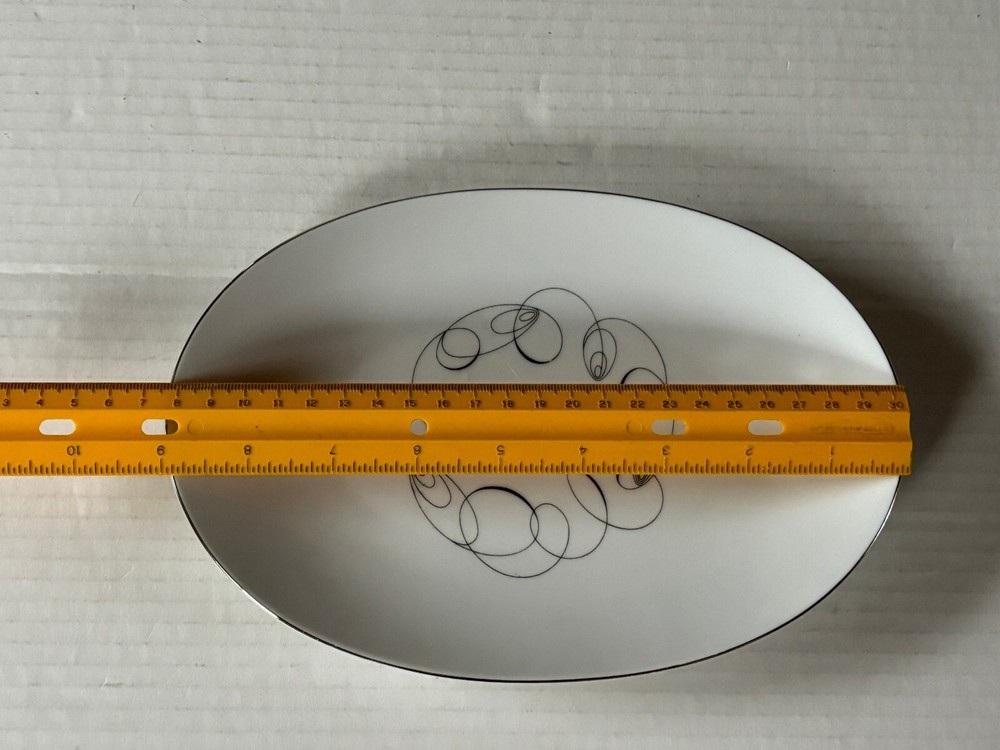 Sango Contemporary 6504 Rare Squiggles Pattern 9" Serving Platter