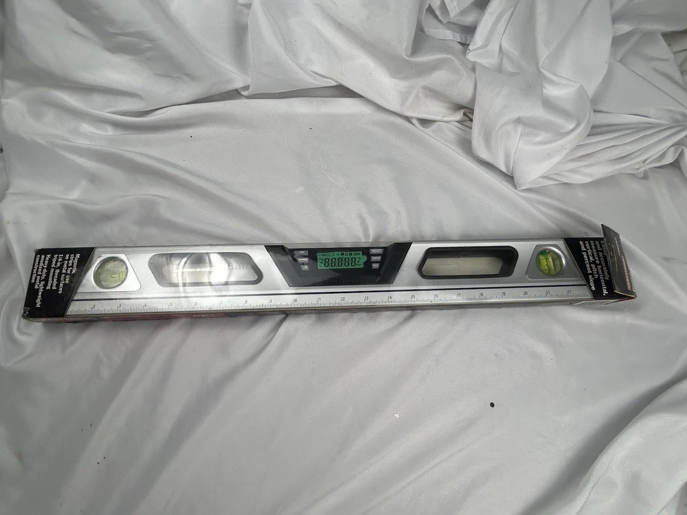 Craftsman NOS Digital Multi-function 24” Level,9-48293 Laser Trac