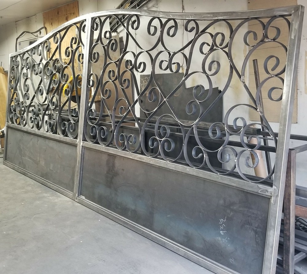 wrought iron driveway entry gate