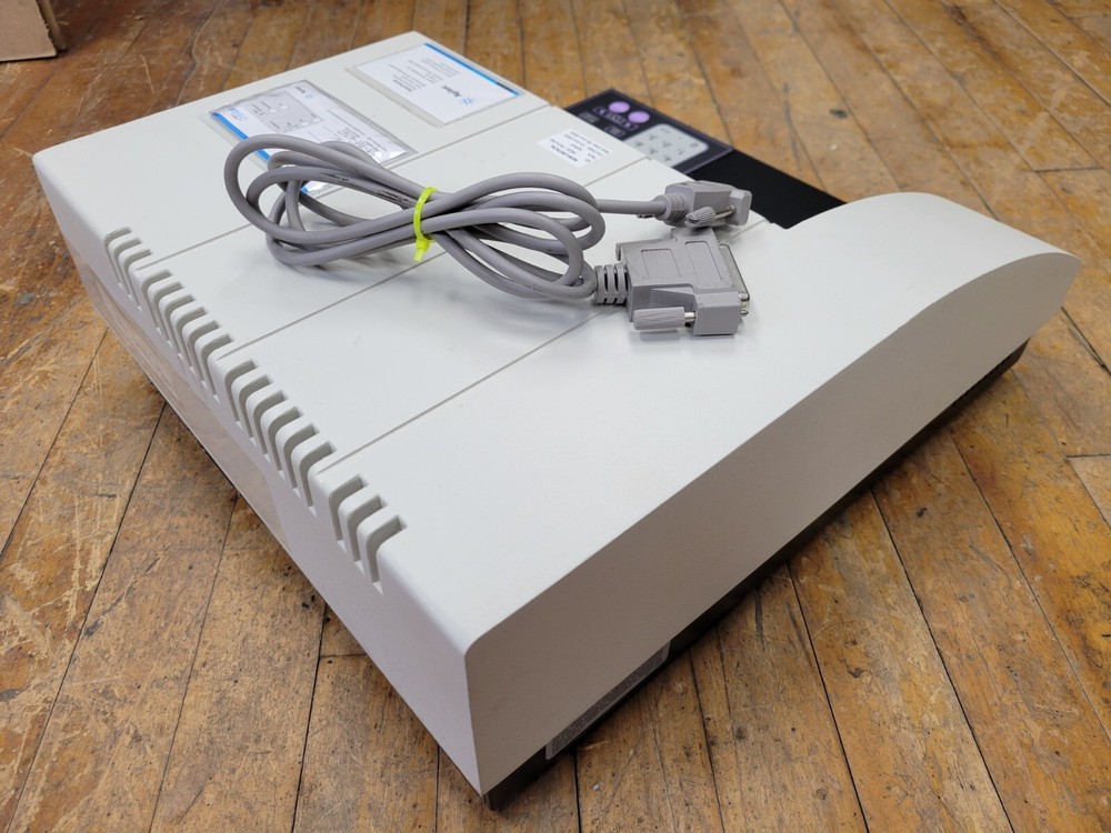 Bio-Tek Instruments ELx800 Universal Microplate Reader Absorbance 24VDC 40 Watt