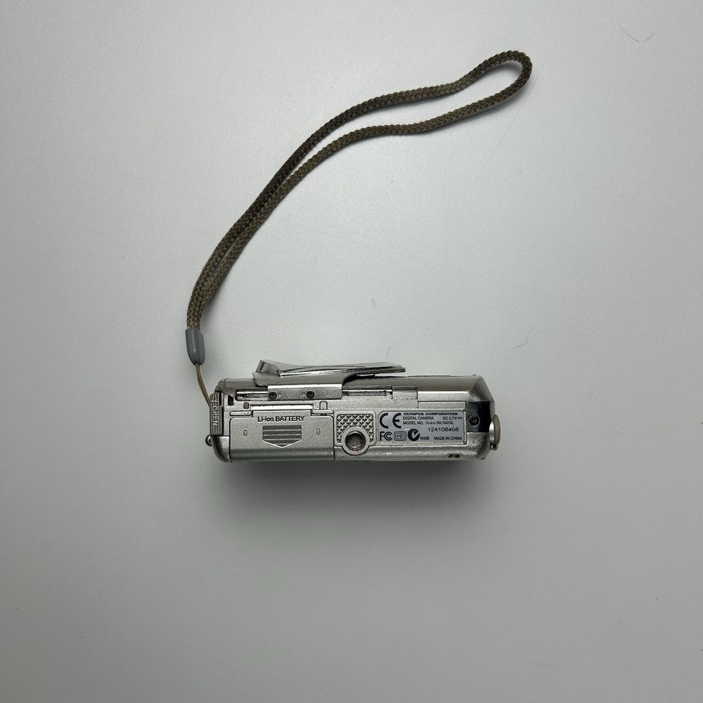 Olympus Stylus 300 Digital Camera 3.2 Megapixel 3x Optical Zoom (Untested)