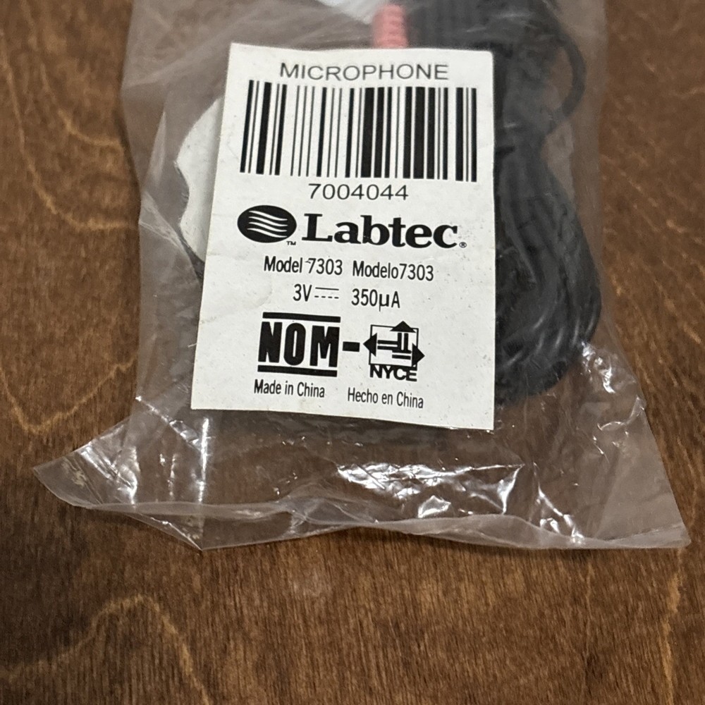 Labtec Model 7303 Wired Microphone 3.5mm Plug New In Plastic Bag