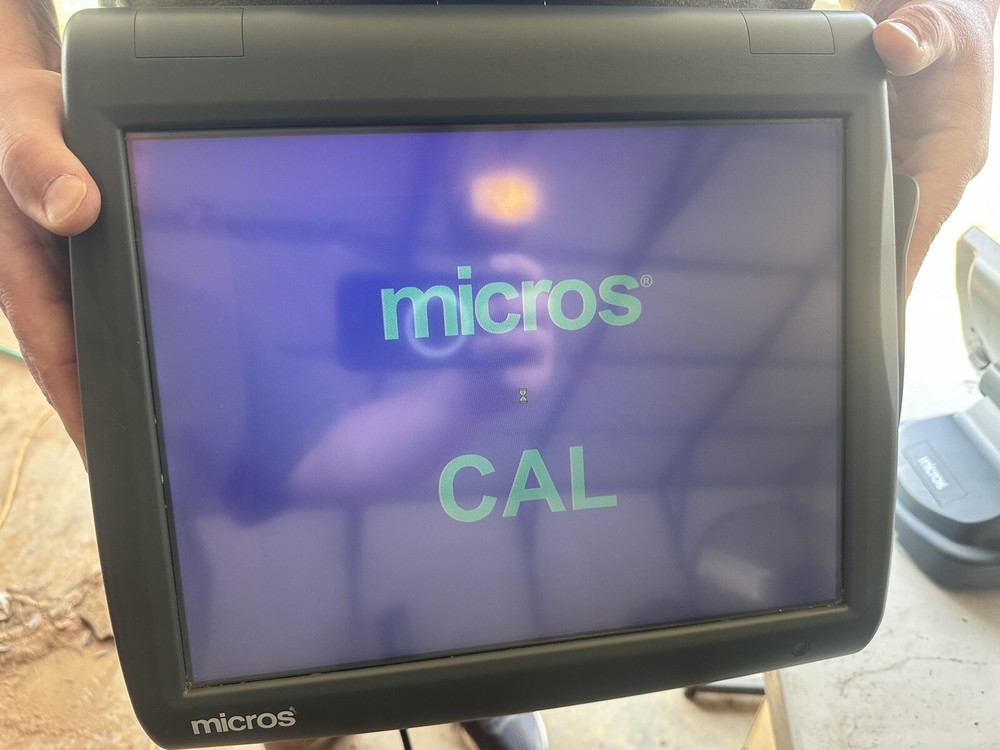 Micros workstation 5a System Unit With Stand