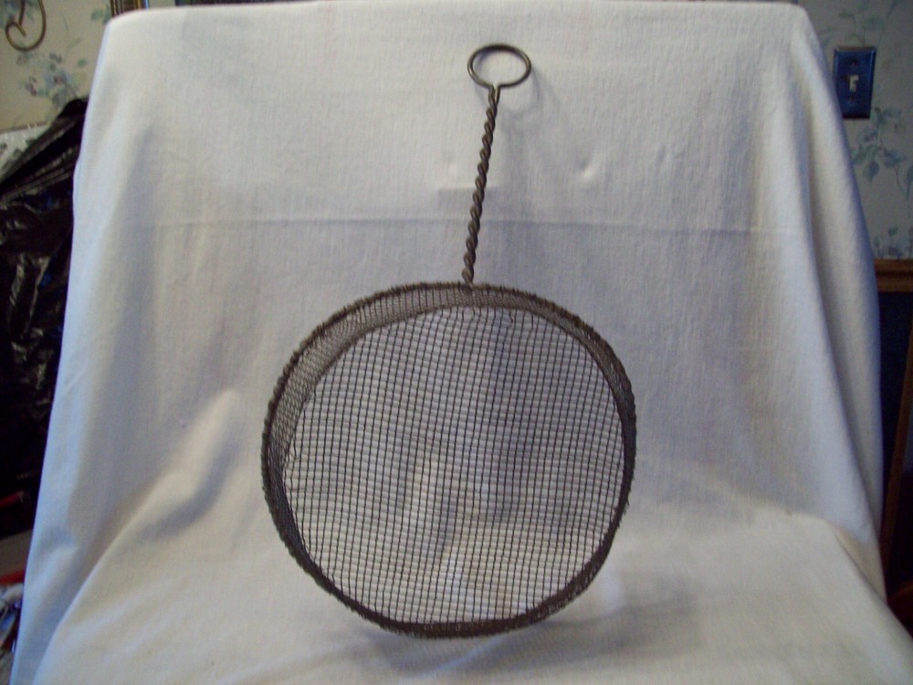 Antique Primitive Metal Mesh Basket Strainer W/Long Handle
