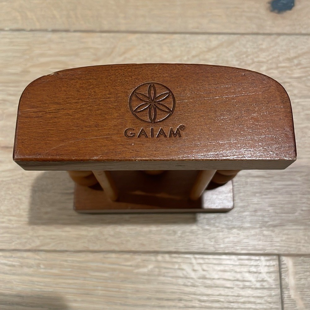 Gaiam Relax Foot Roller