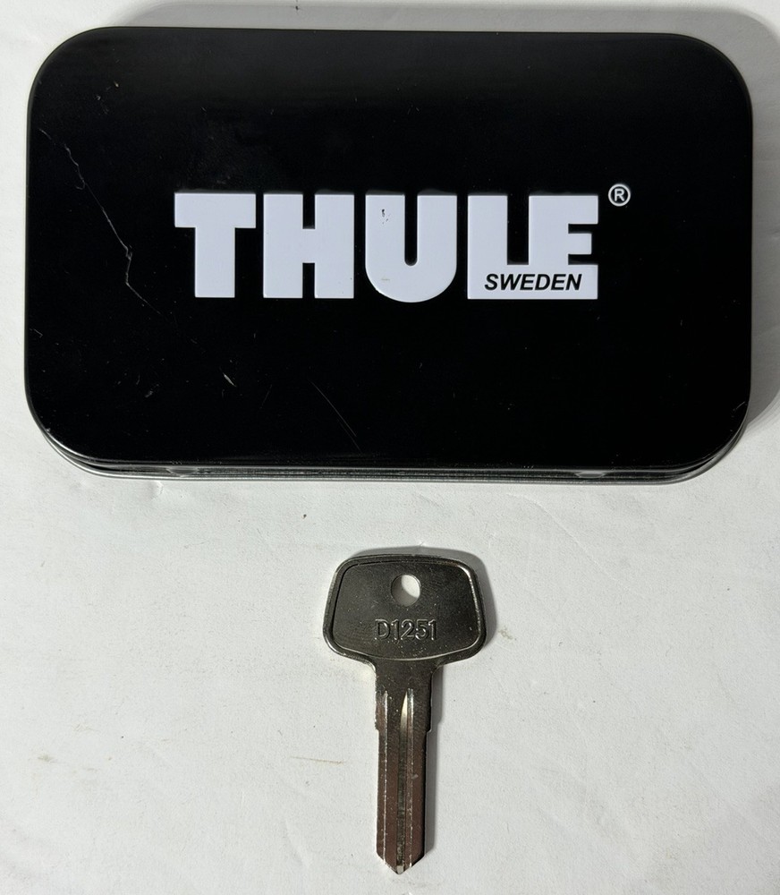 Thule Key Replacement D121 (Authentic & Genuine OEM Thule® Key Replacement)