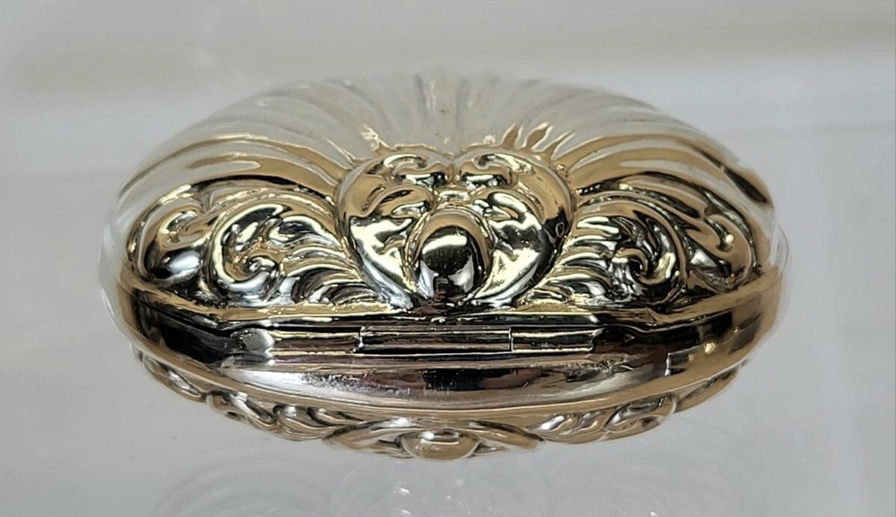 Ca. 1780 Continental Rococo Silver Repousse Shell Form Box period leather lining