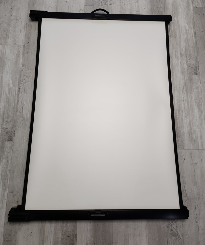 DA - LITE Projection Screen