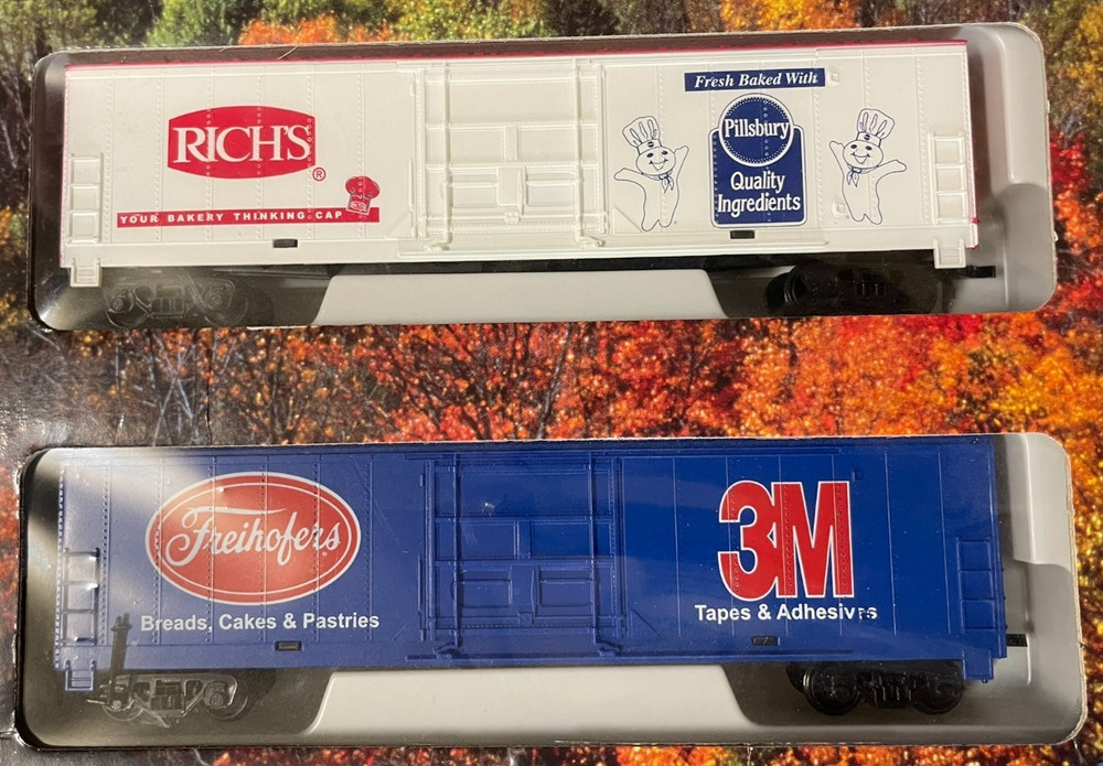 IHC HO - Price Chopper Millenium 2000 Express - Train Set